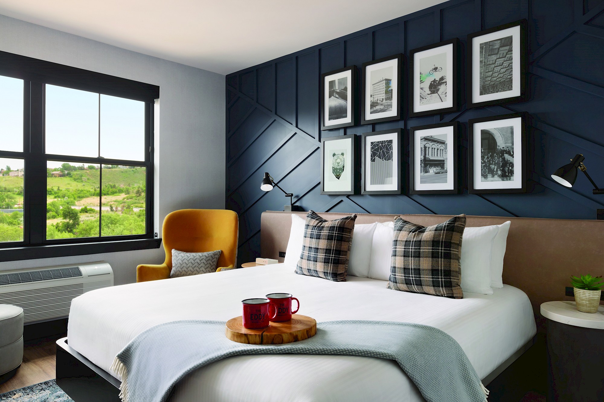 the_eddy_taproom_and_hotel_-_1_king_room_-_1476979_2000x0